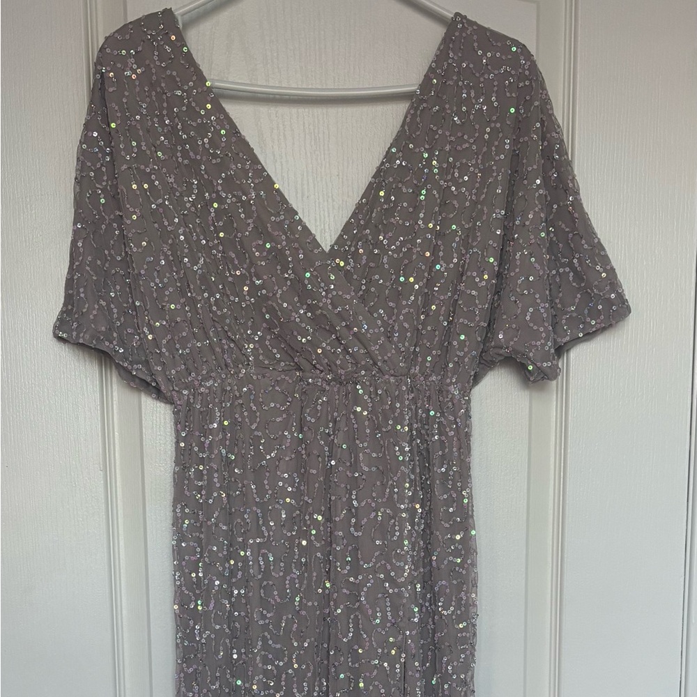 Elegant Gray Sequin Dress